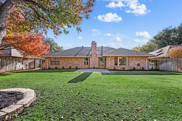 4105 Hemlock Street, Fort Worth, TX 76137