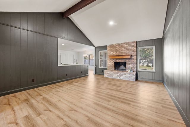 4105 Hemlock Street, Fort Worth, TX 76137