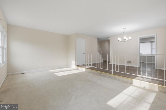 2917 SEMINOLE RD, Woodbridge, VA 22192