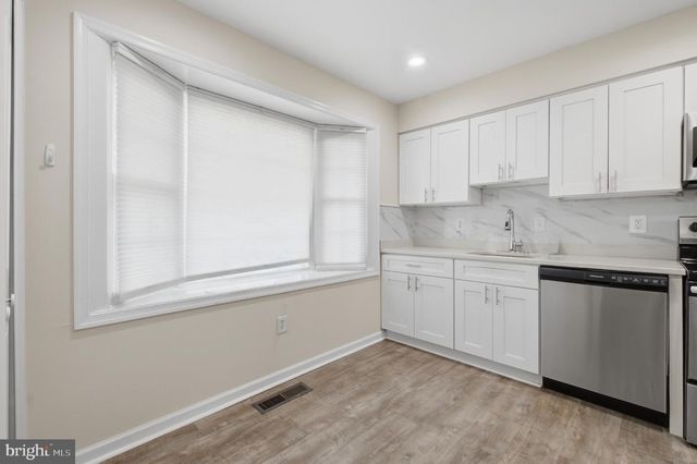 2917 SEMINOLE RD, Woodbridge, VA 22192