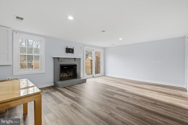 2917 SEMINOLE RD, Woodbridge, VA 22192