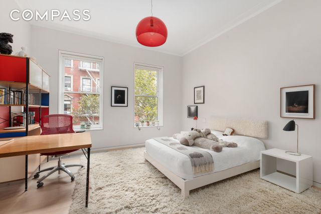 309 W 80th Street, New York City, NY 10024