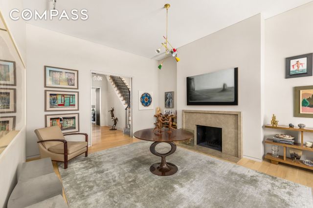 309 W 80th Street, New York City, NY 10024