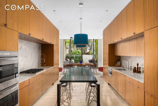 309 W 80th Street, New York City, NY 10024