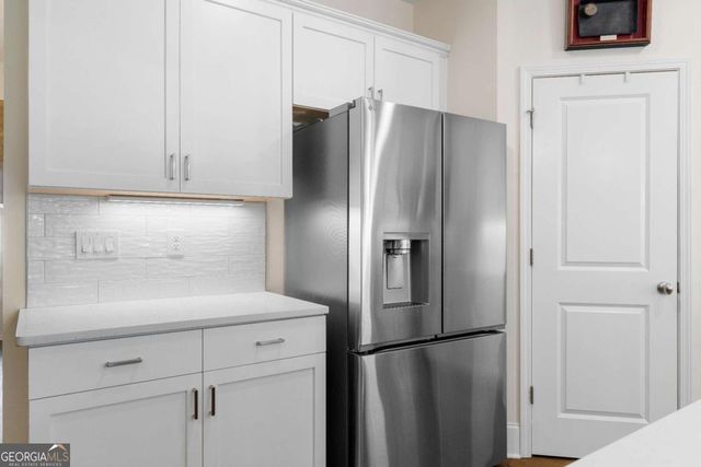 912 Lucky Lane, Woodstock, GA 30188