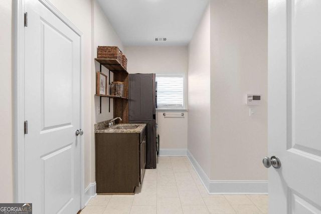 912 Lucky Lane, Woodstock, GA 30188