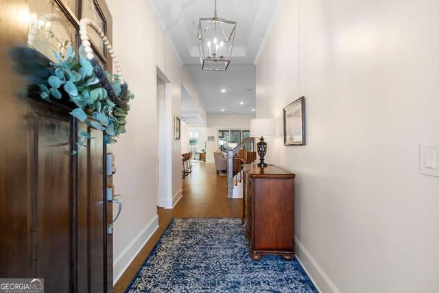 912 Lucky Lane, Woodstock, GA 30188