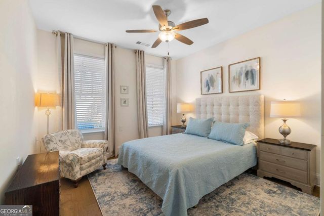 912 Lucky Lane, Woodstock, GA 30188