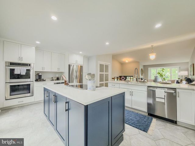5 TRIPOLEY CT, Gaithersburg, MD 20878
