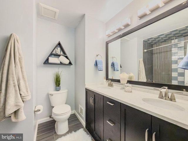 5 TRIPOLEY CT, Gaithersburg, MD 20878