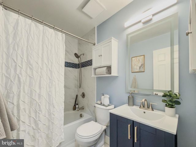 5 TRIPOLEY CT, Gaithersburg, MD 20878