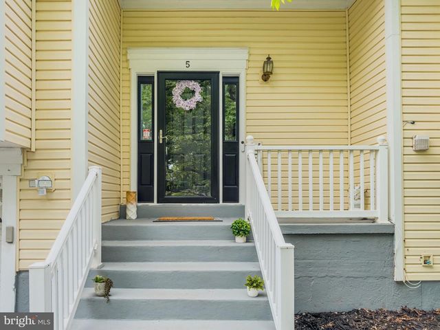 5 TRIPOLEY CT, Gaithersburg, MD 20878