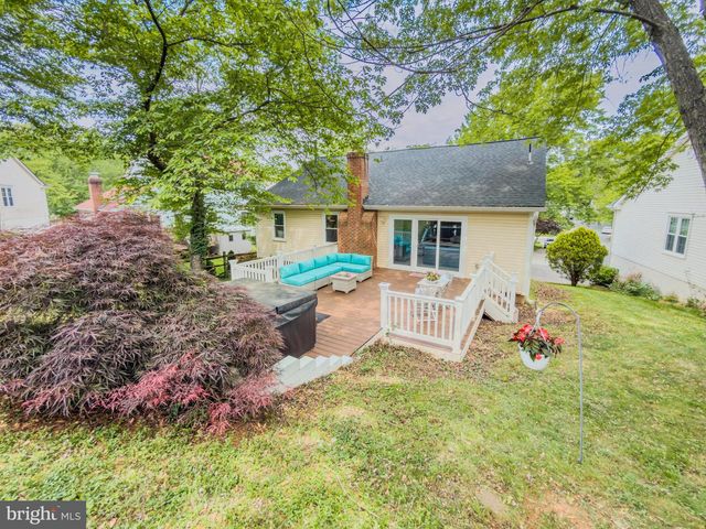 5 TRIPOLEY CT, Gaithersburg, MD 20878