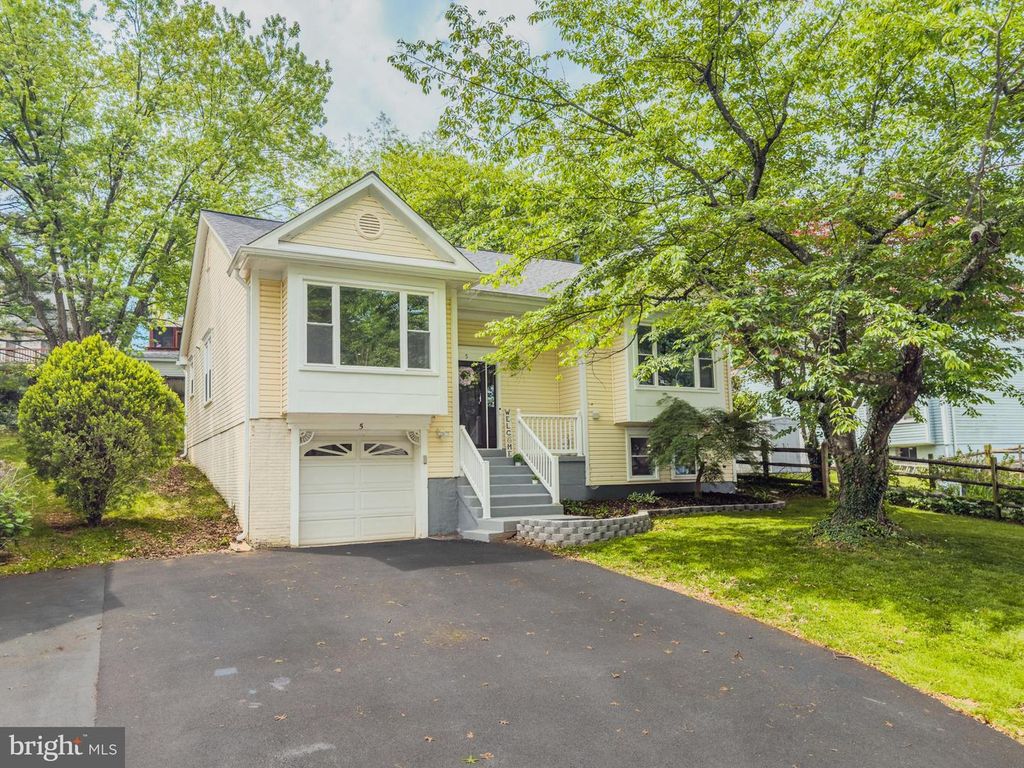 5 TRIPOLEY CT, Gaithersburg, MD 20878