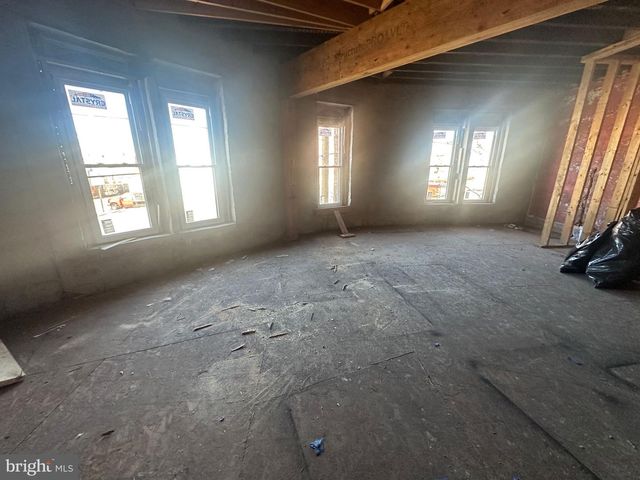 4434 LANCASTER AVE, Philadelphia, PA 19104