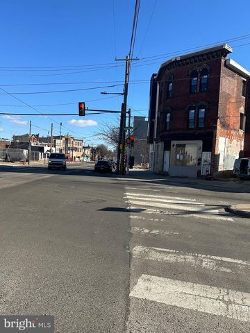 4434 LANCASTER AVE, Philadelphia, PA 19104