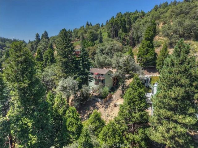 31095 Old City Creek Rd, Running Springs, CA 92382