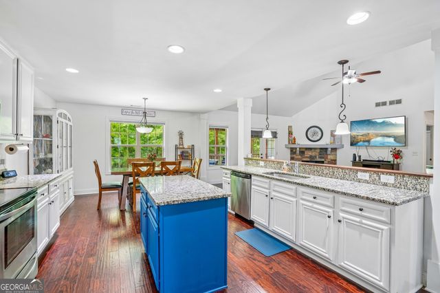 103 Fieldstone Circle, Carrollton, GA 30116