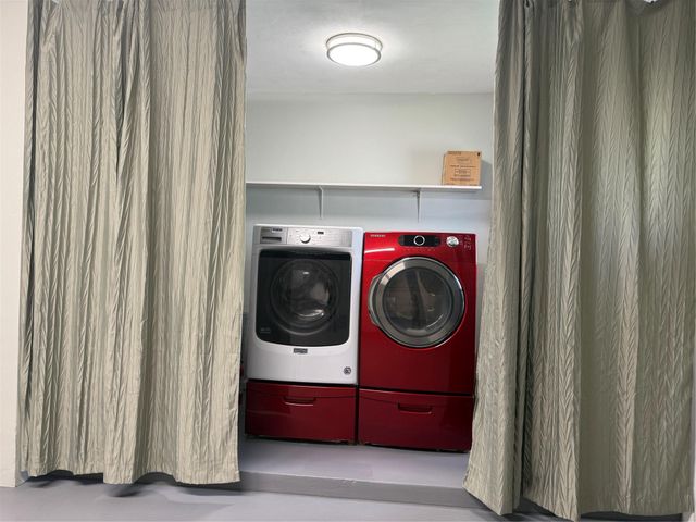 105 Orchard Ridge Ln, Boca Raton, FL 33431