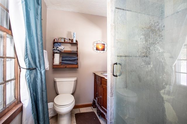 27 Howard Dr, Plymouth, MA 02360