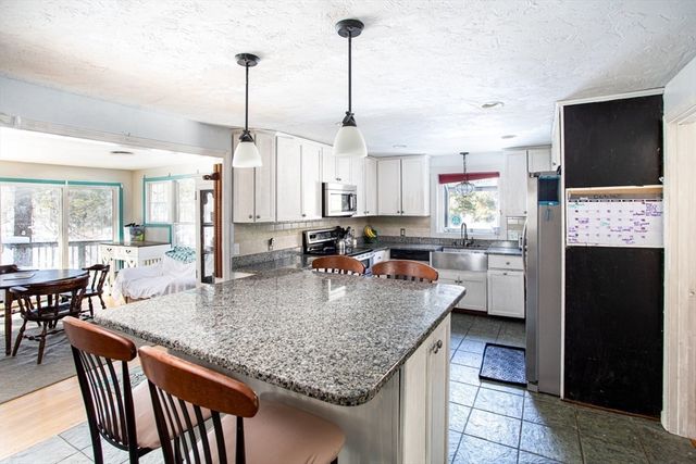 27 Howard Dr, Plymouth, MA 02360