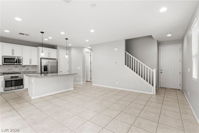 10481 Skye Canyon Falls Avenue, Las Vegas, NV 89166