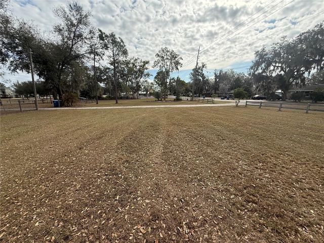 801 9TH STREET NE, Fort Meade, FL 33841