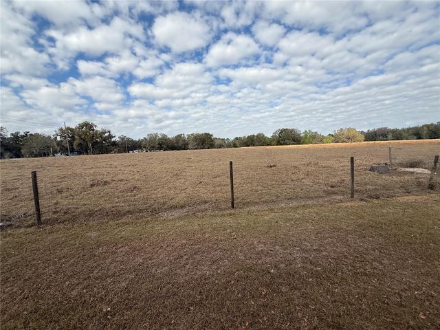 801 9TH STREET NE, Fort Meade, FL 33841