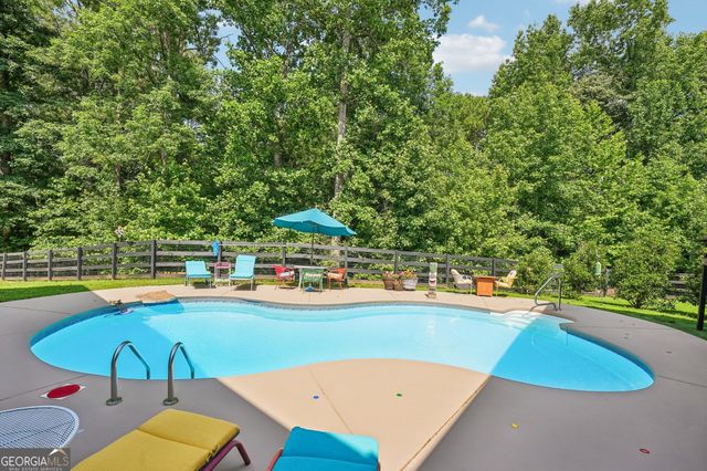 2094 Harmony Drive, Canton, GA 30115