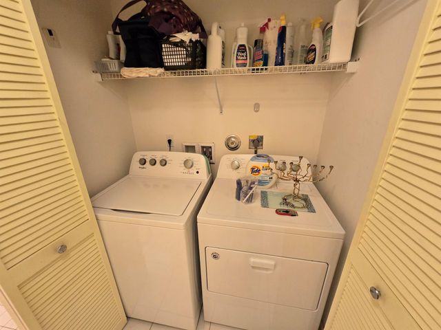 5084 Rose Hill Drive 1103, Boynton Beach, FL 33437