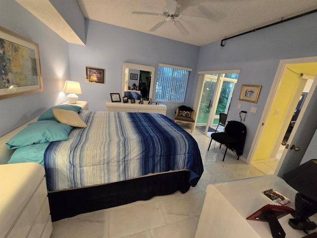 5084 Rose Hill Drive 1103, Boynton Beach, FL 33437