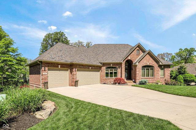 9238 Treasure Point, Indianapolis, IN 46236