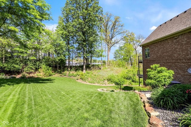 9238 Treasure Point, Indianapolis, IN 46236