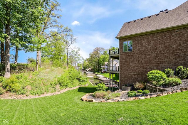 9238 Treasure Point, Indianapolis, IN 46236