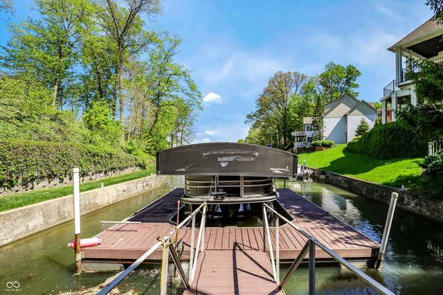 9238 Treasure Point, Indianapolis, IN 46236