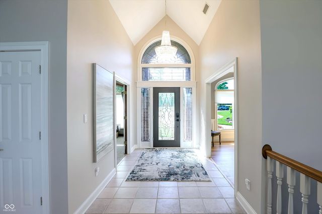 9238 Treasure Point, Indianapolis, IN 46236