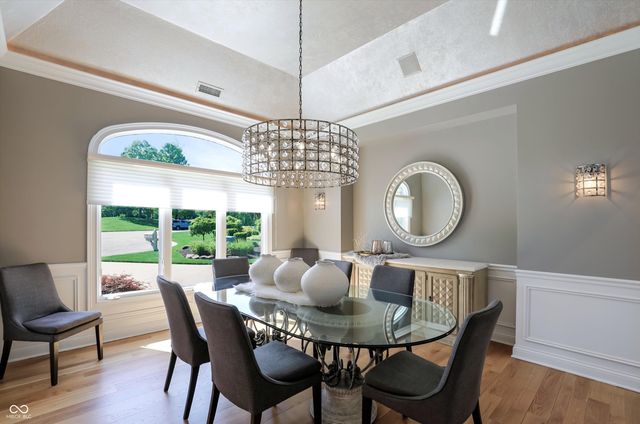 9238 Treasure Point, Indianapolis, IN 46236