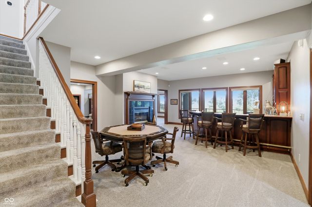 9238 Treasure Point, Indianapolis, IN 46236