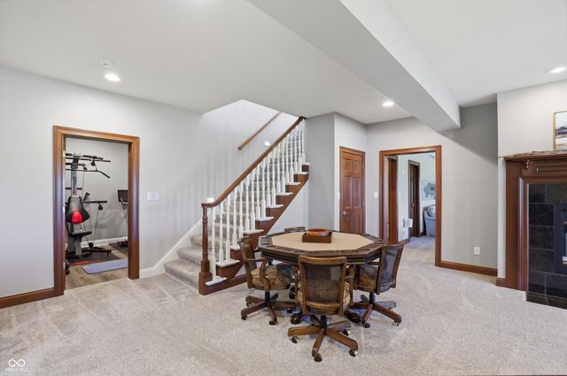 9238 Treasure Point, Indianapolis, IN 46236