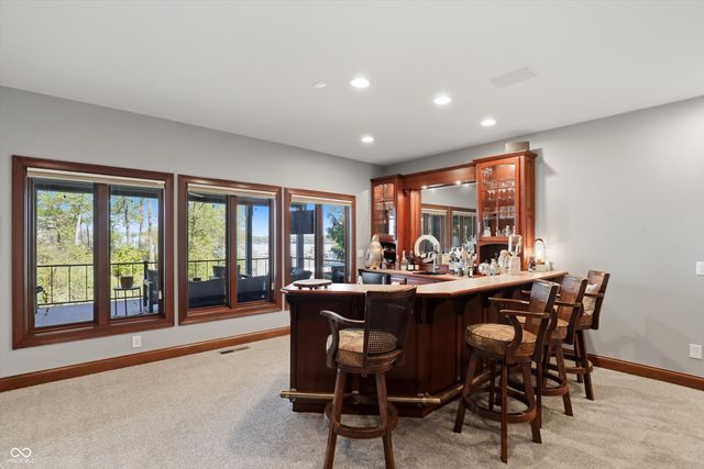 9238 Treasure Point, Indianapolis, IN 46236