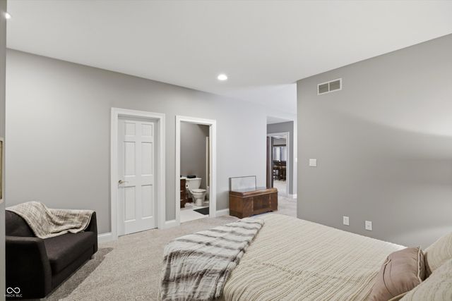 9238 Treasure Point, Indianapolis, IN 46236
