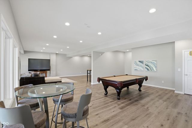 9238 Treasure Point, Indianapolis, IN 46236