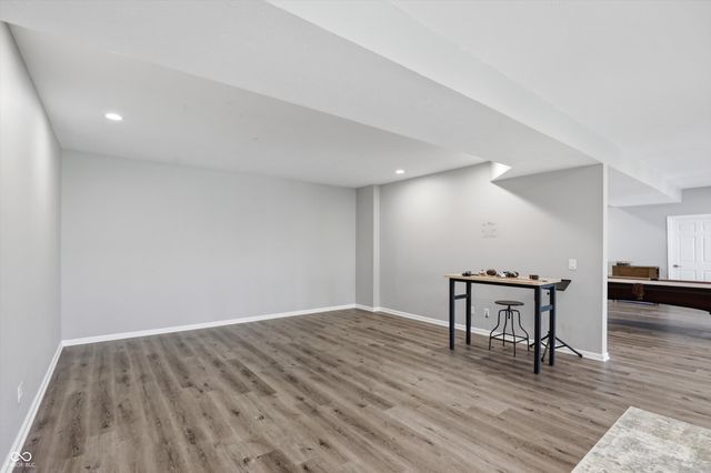 9238 Treasure Point, Indianapolis, IN 46236