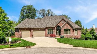 9238 Treasure Point, Indianapolis, IN 46236