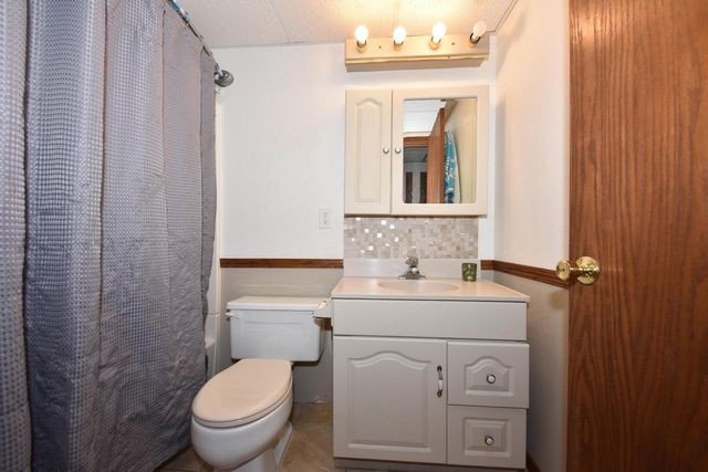 10156 S Nicholson ROAD, Oak Creek, WI 53154