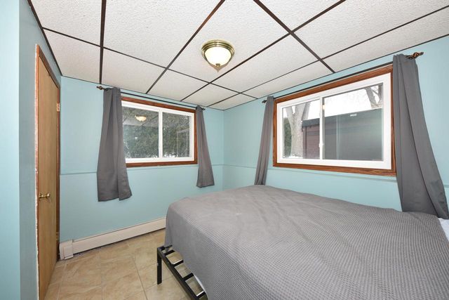 10156 S Nicholson ROAD, Oak Creek, WI 53154