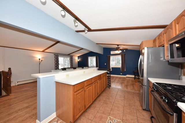 10156 S Nicholson ROAD, Oak Creek, WI 53154