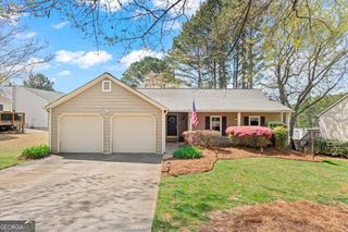210 Magnolia Tree Court, Alpharetta, GA 30022