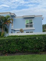 1010 NE 8th Ave 19D, Delray Beach, FL 33483