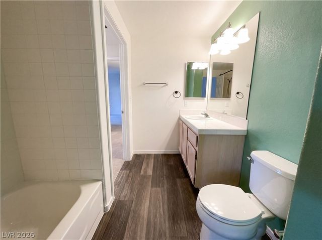 900 Heavenly Hills Court 106, Las Vegas, NV 89145